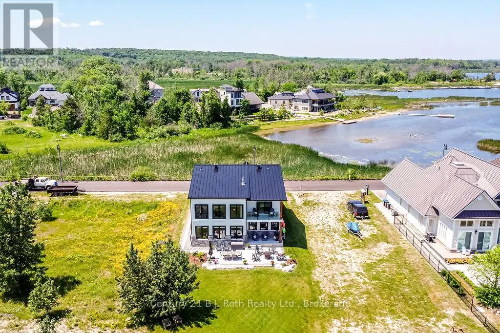 27 - 53 DOCK LANE, #27