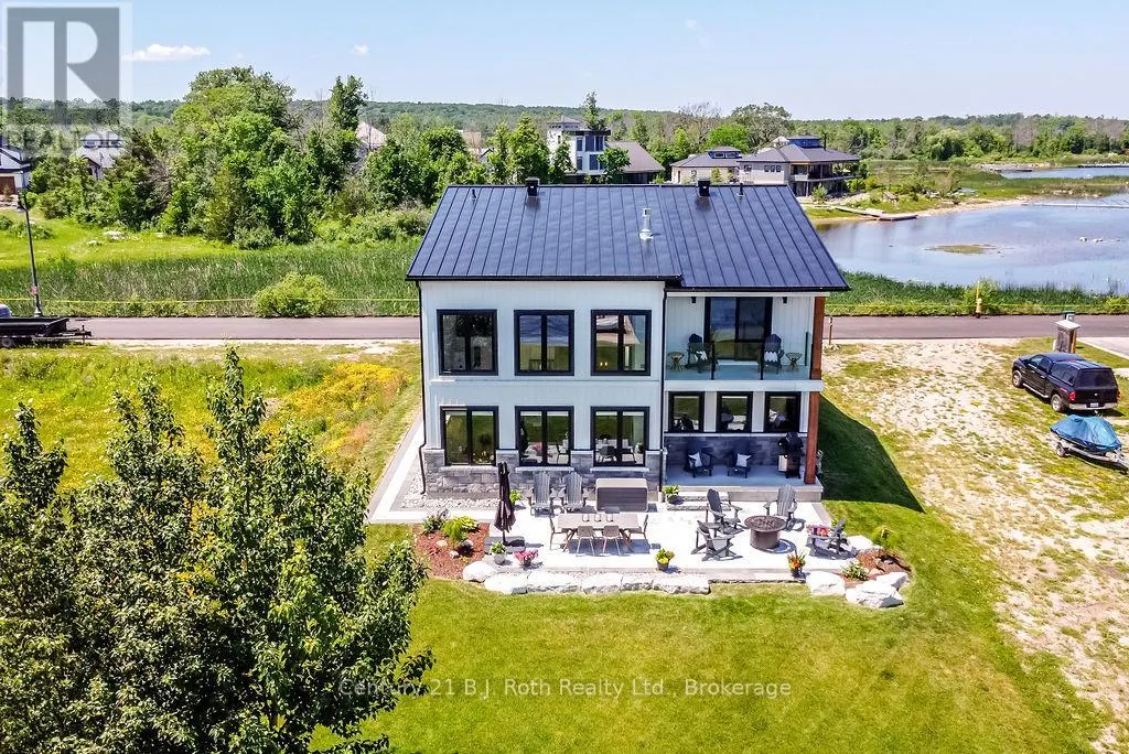 27 - 53 DOCK LANE, #27
