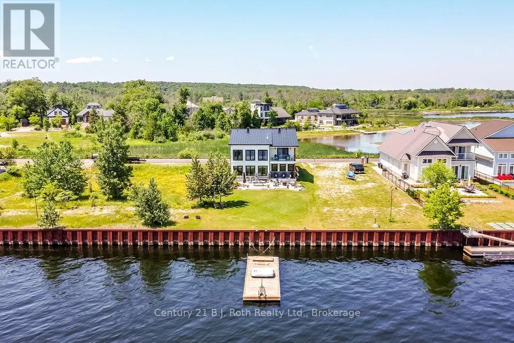 27 - 53 DOCK LANE, #27