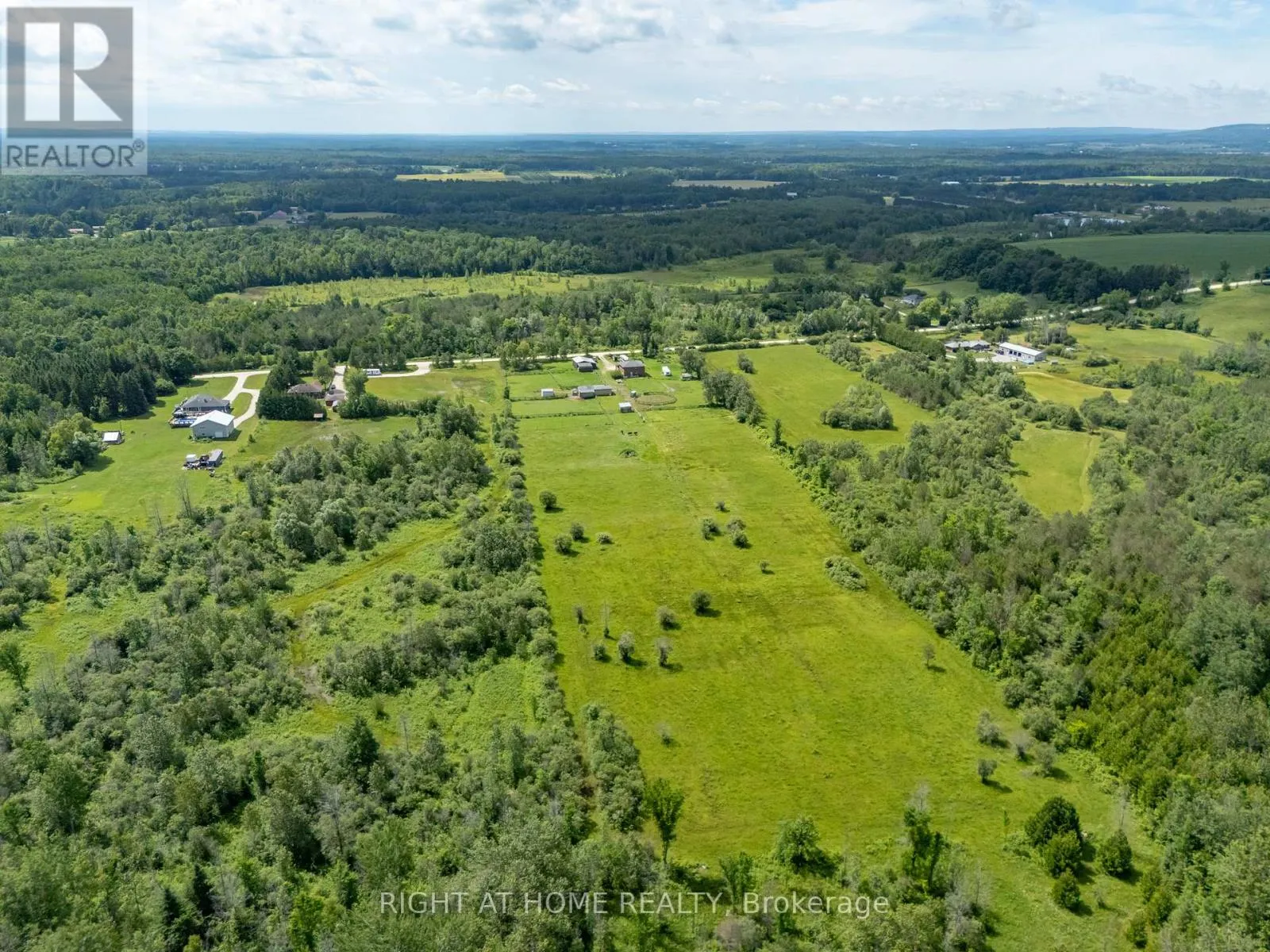5896 SUNNIDALE CONCESSION 5 ROAD