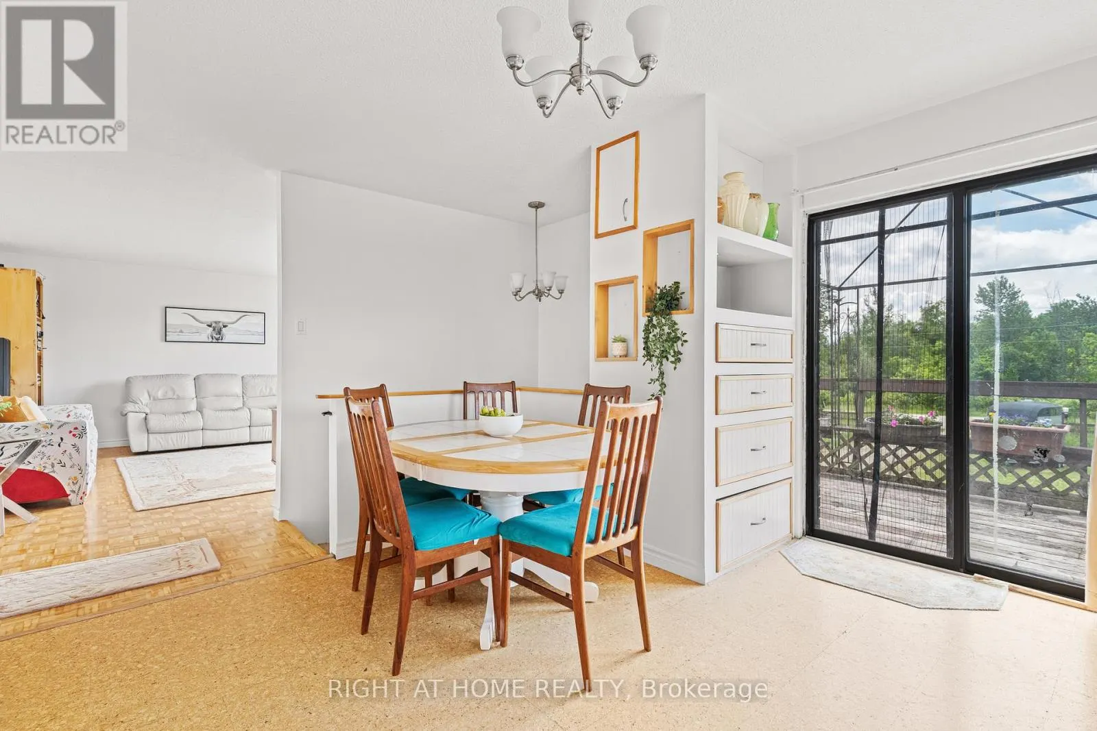 5896 SUNNIDALE CONCESSION 5 ROAD