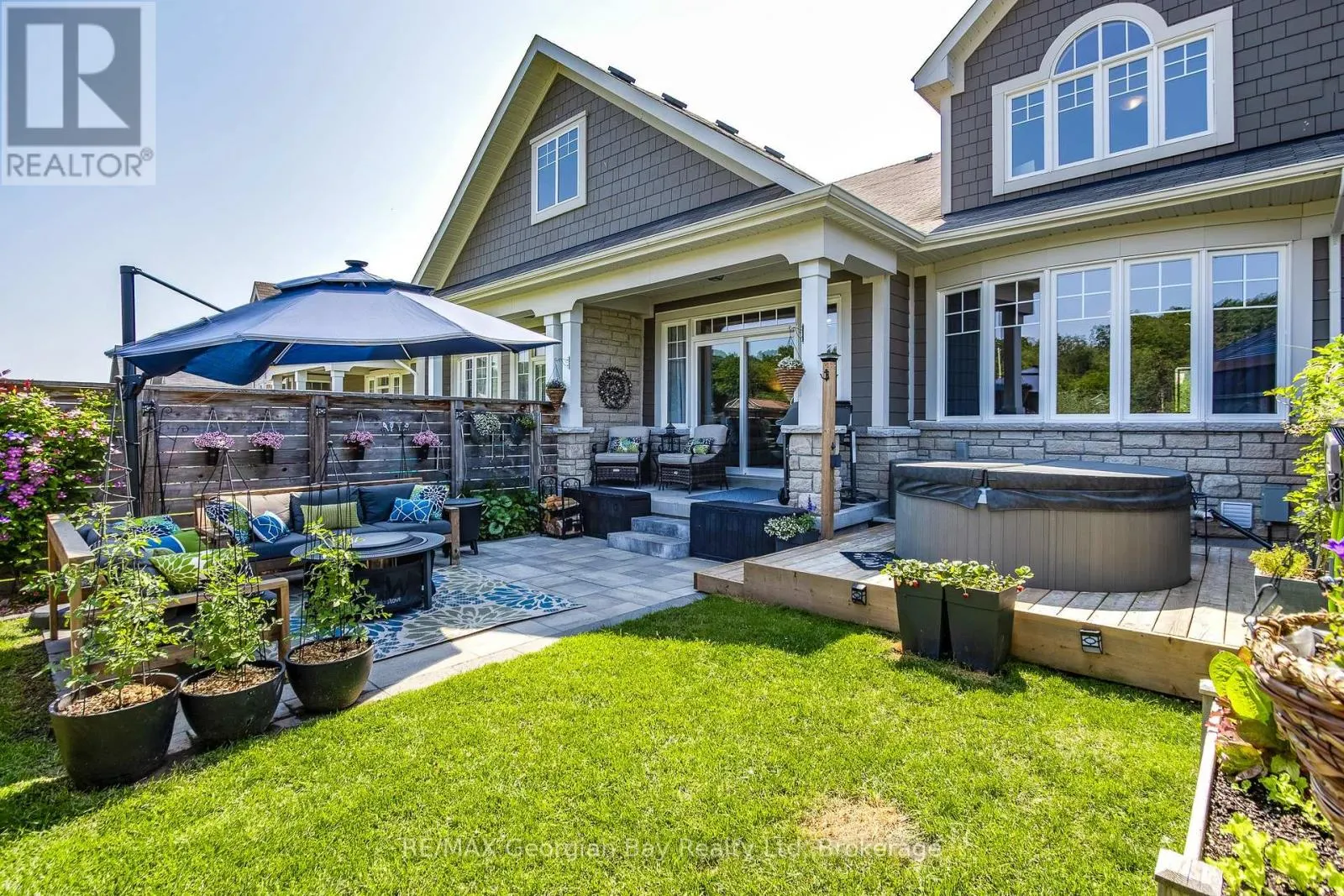 616 BAYPORT BOULEVARD