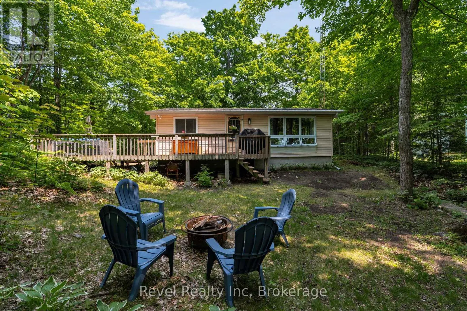1204 TINY BEACHES ROAD N