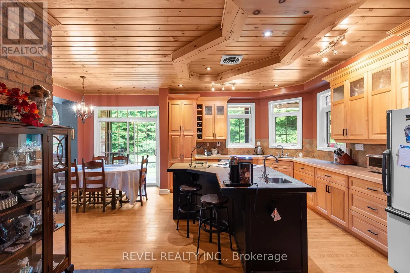 1385 BASELINE ROAD