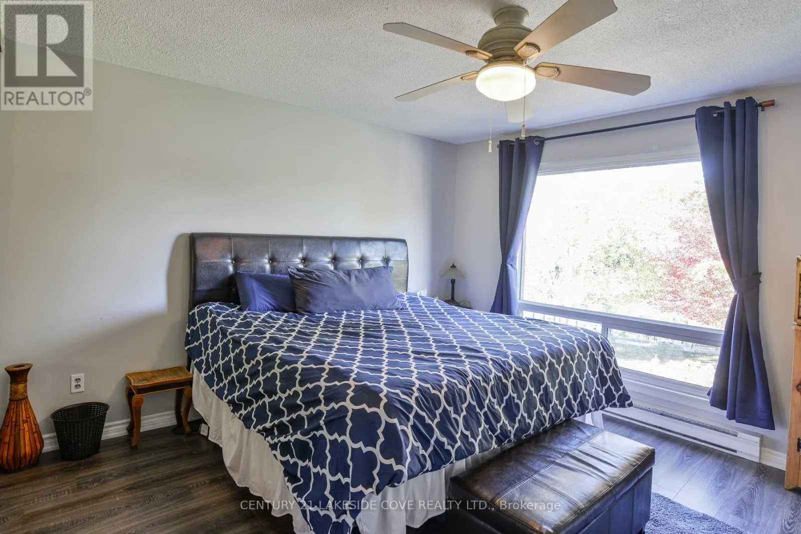 UNIT 6 - 70 LAGUNA PARKWAY