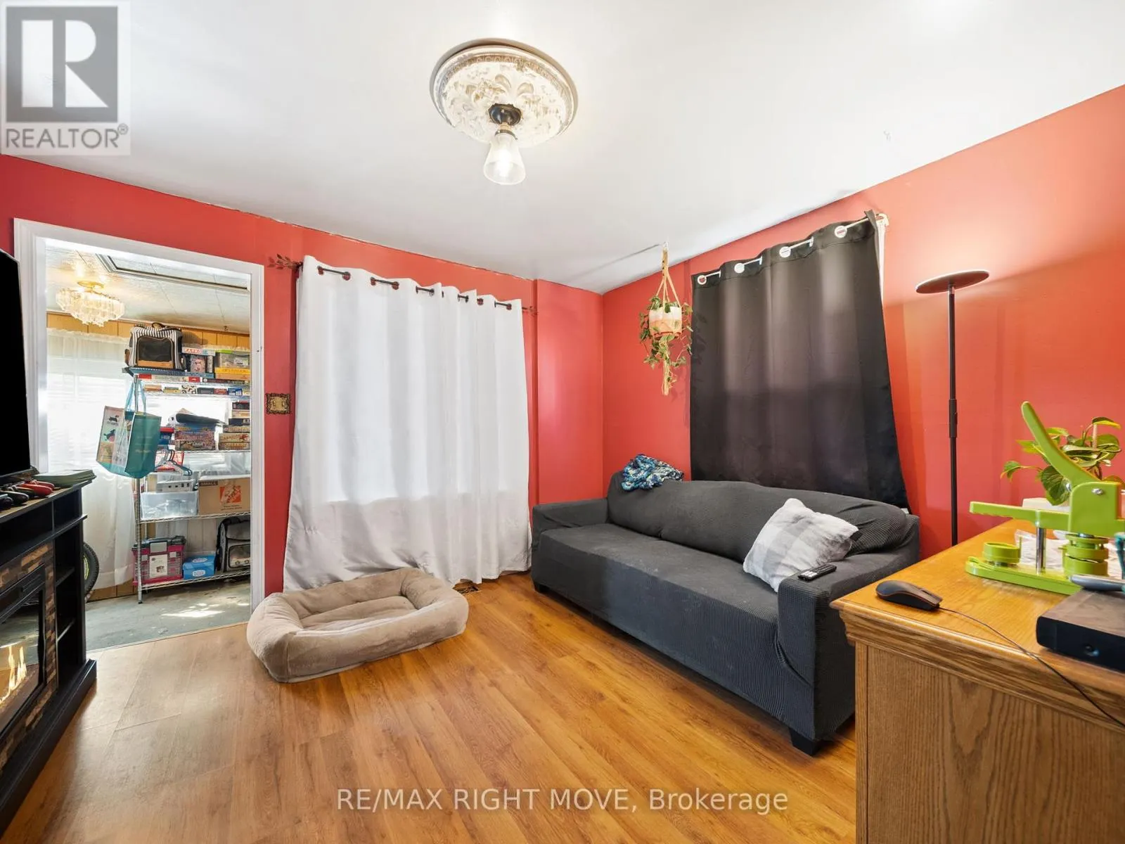 122 ELGIN STREET