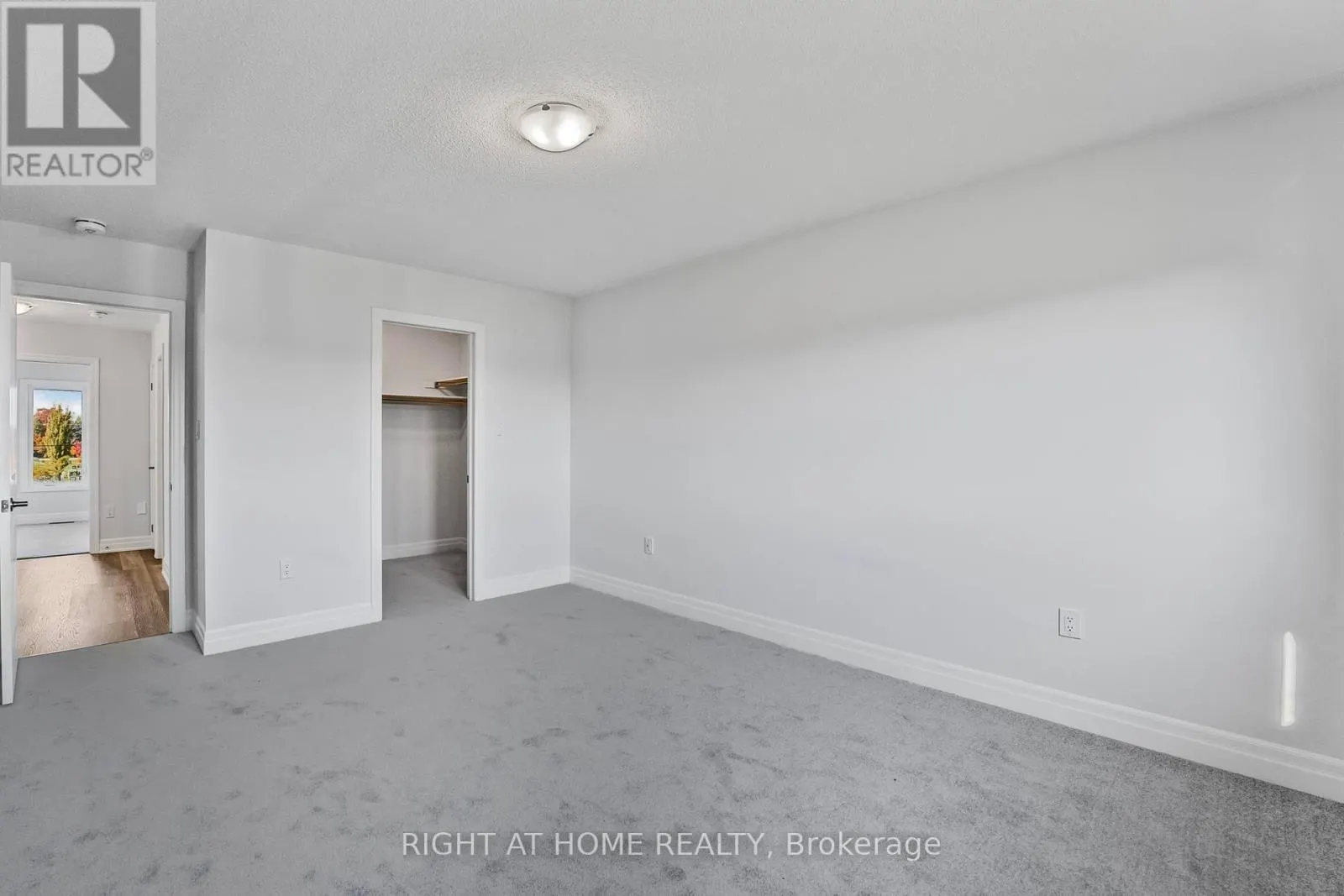 43 FEDERICA CRESCENT