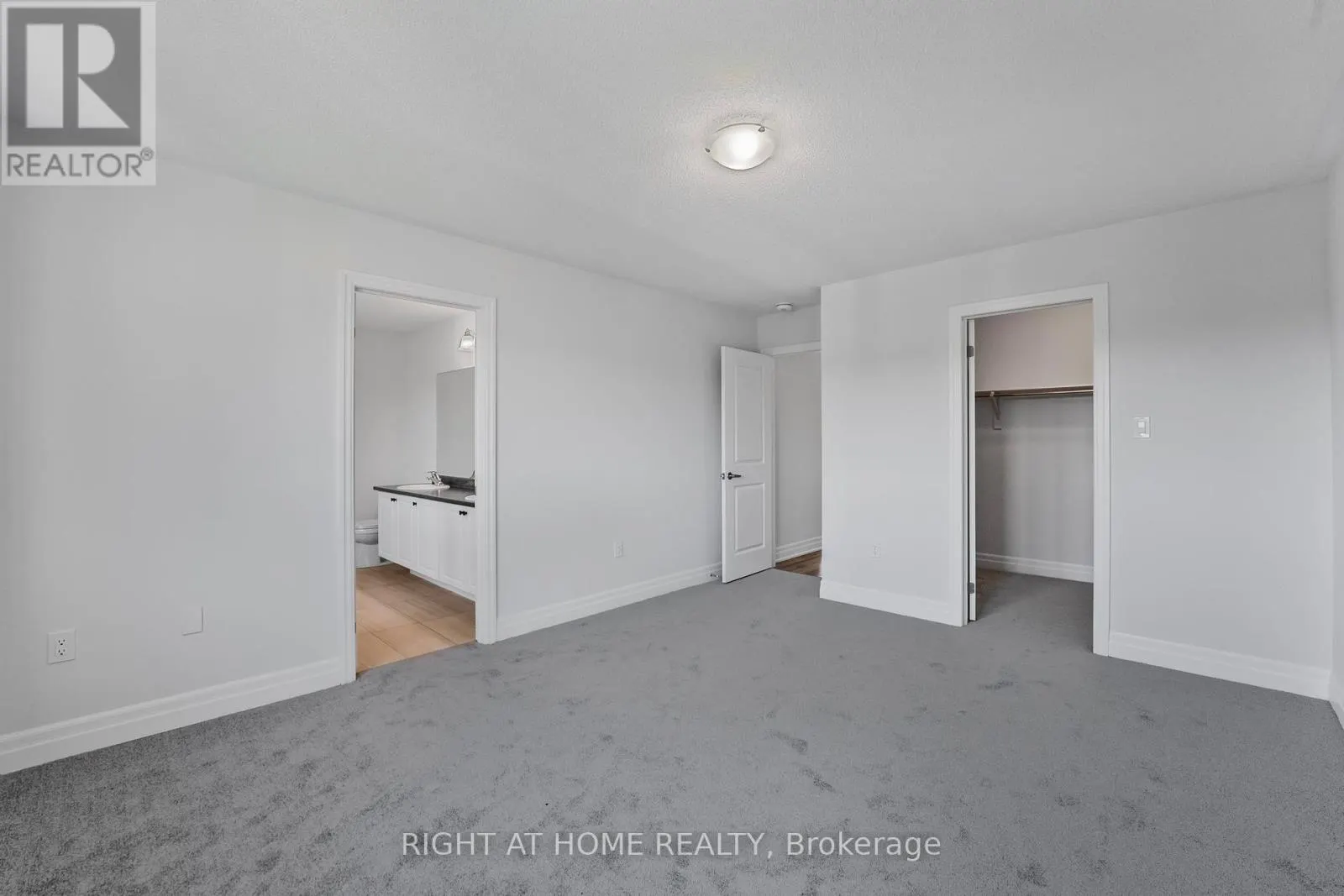 43 FEDERICA CRESCENT
