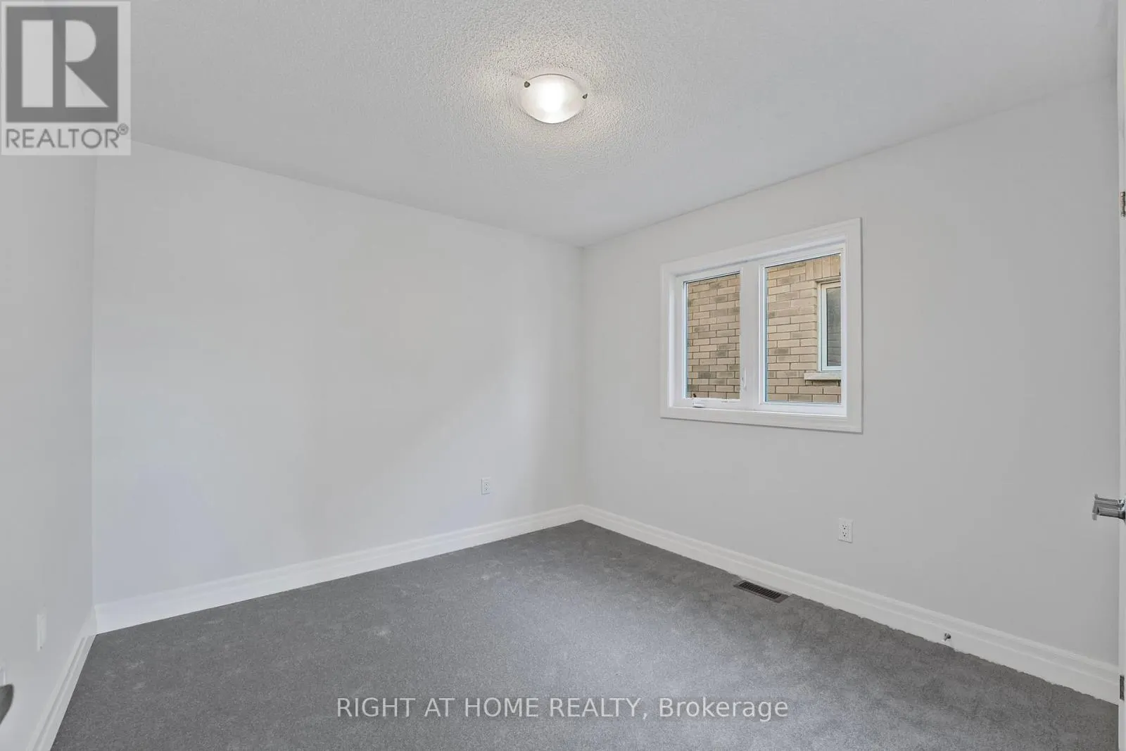 43 FEDERICA CRESCENT