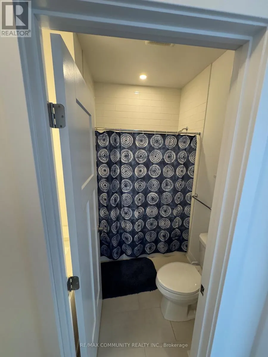 31 DISCOVERY TRAIL