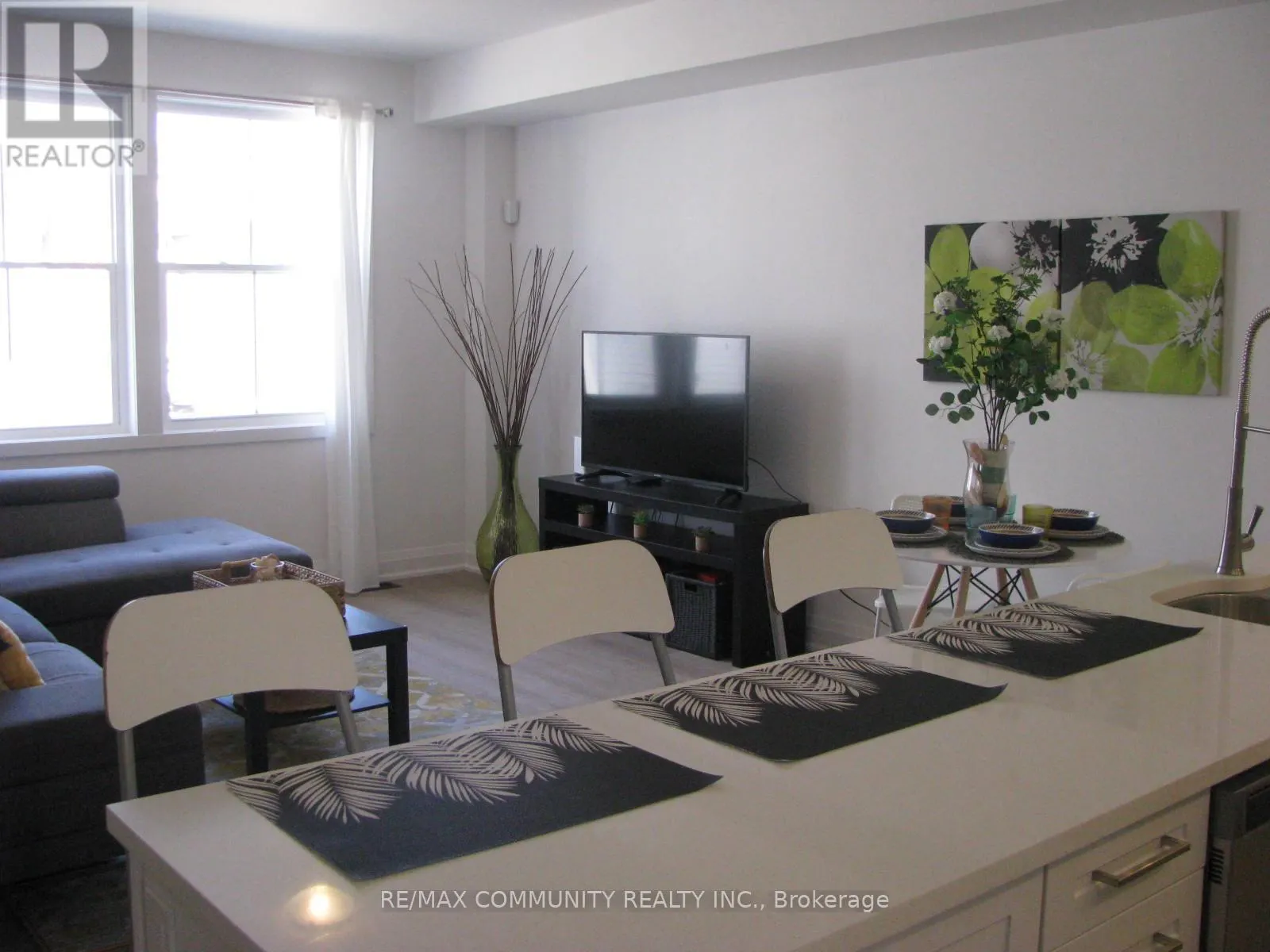 31 DISCOVERY TRAIL