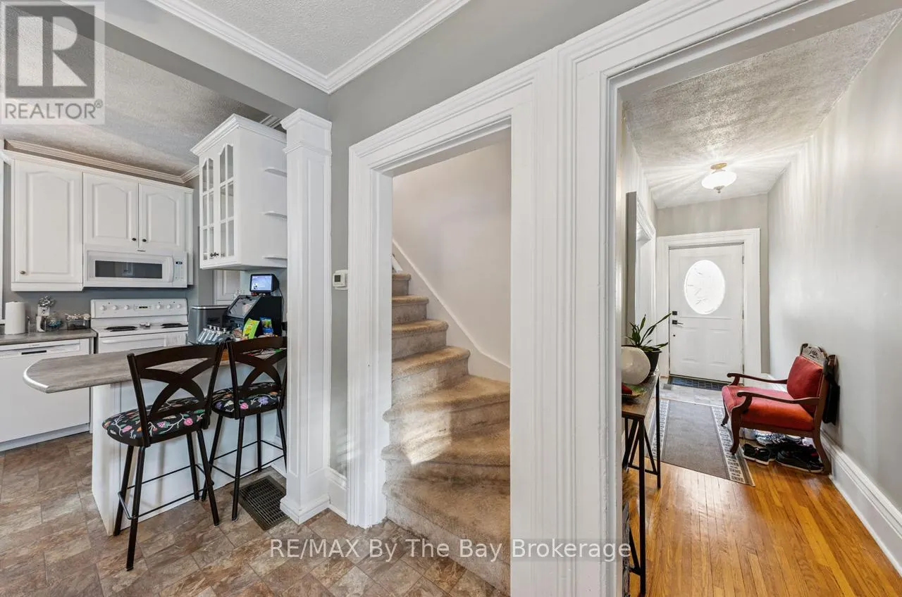 616 DOMINION AVENUE
