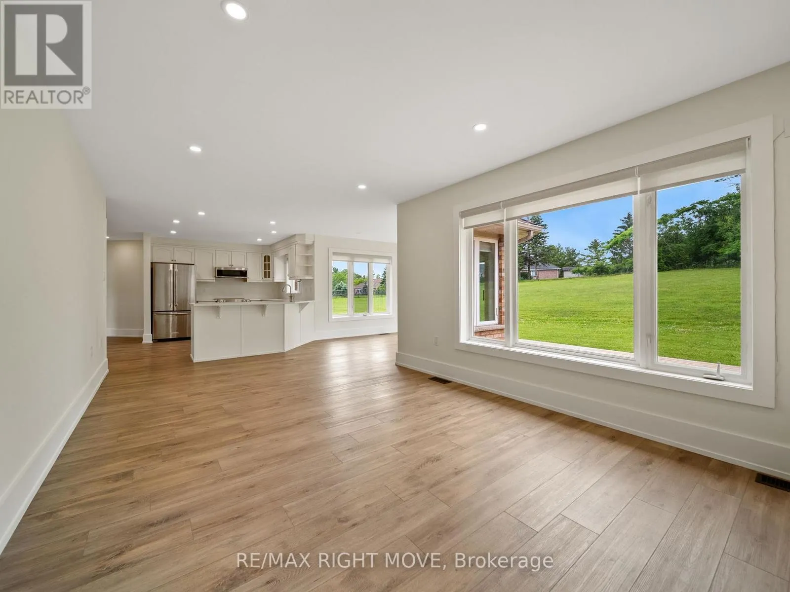 1348 HAWK RIDGE CRESCENT