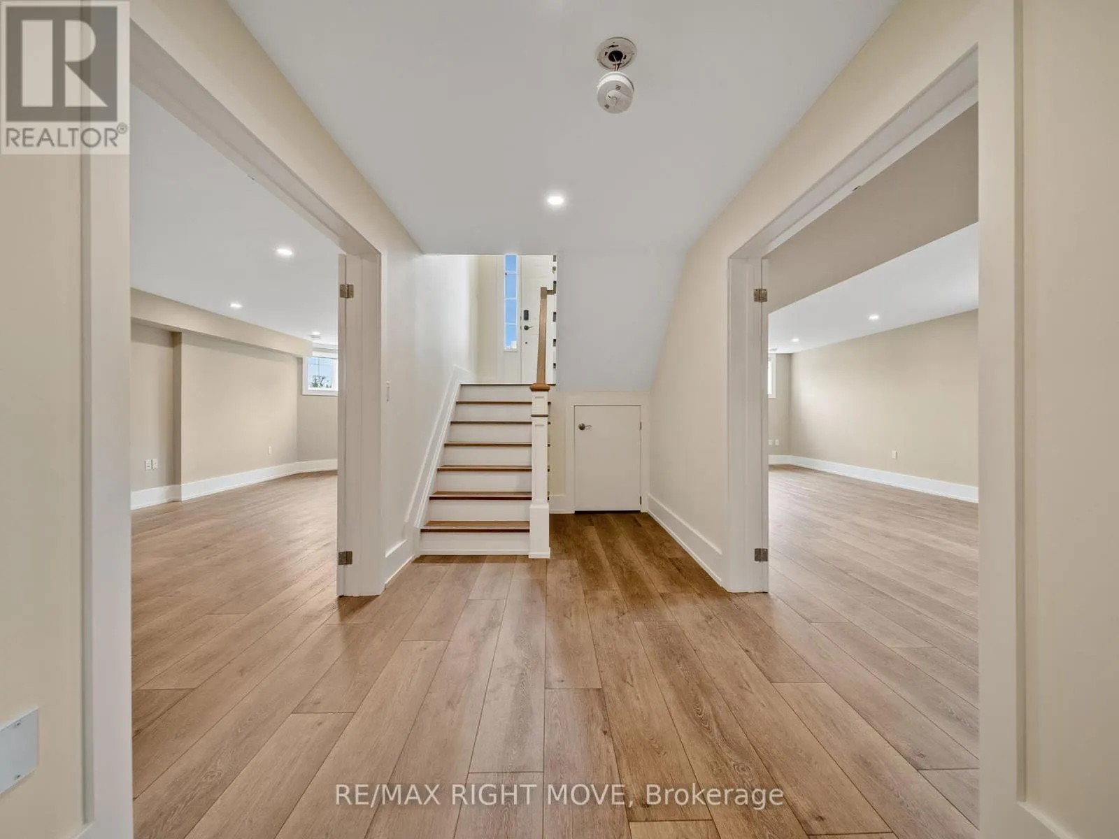 1348 HAWK RIDGE CRESCENT