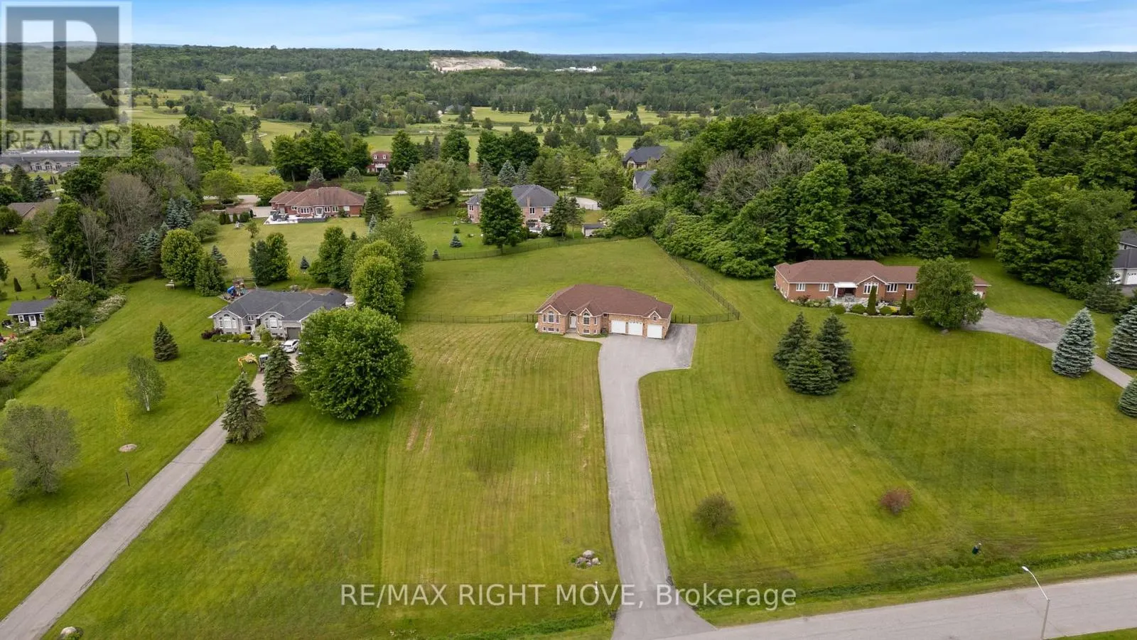 1348 HAWK RIDGE CRESCENT