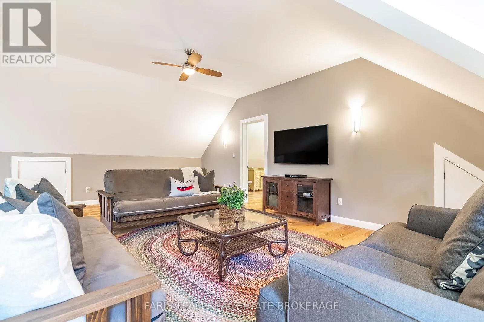 1250 FRANKLAND LANE