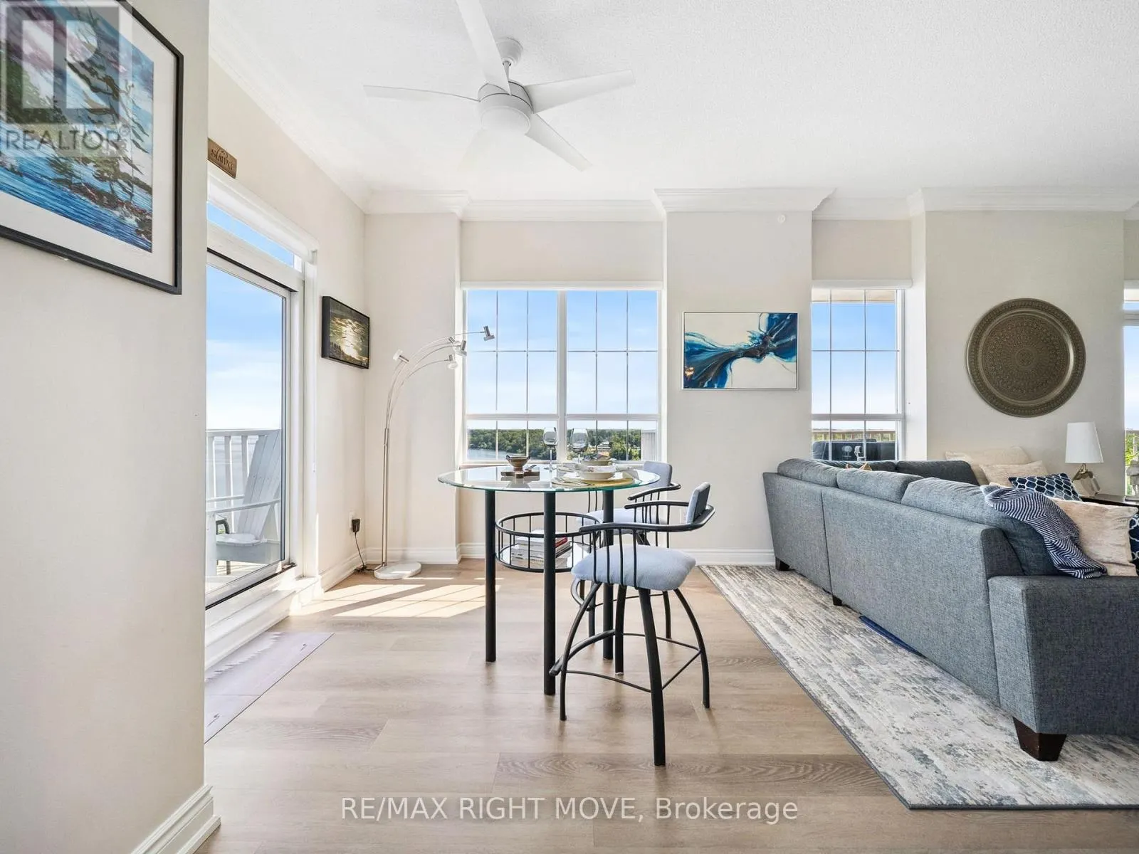 806 - 354 ATHERLEY ROAD