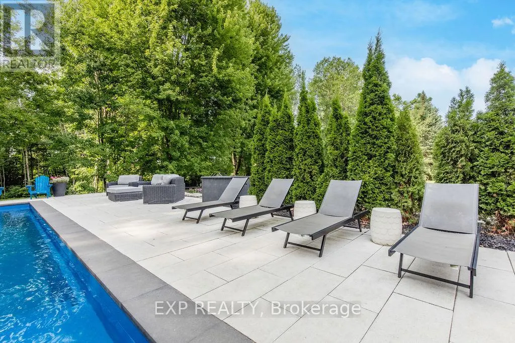 37 PADDY DUNNS CIRCLE
