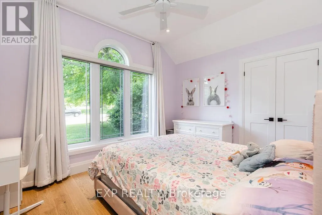 37 PADDY DUNNS CIRCLE