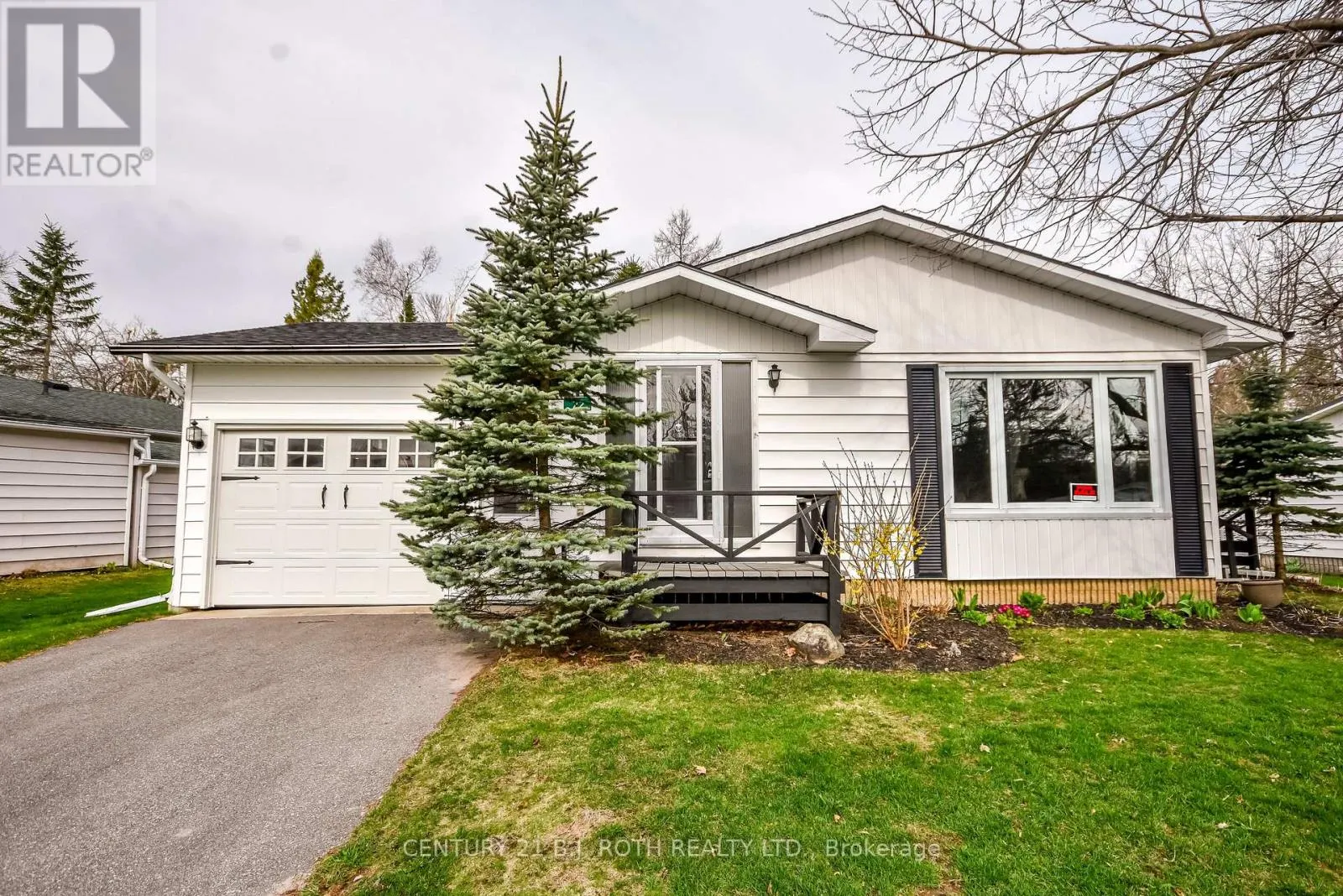 22 TAMARACK DRIVE