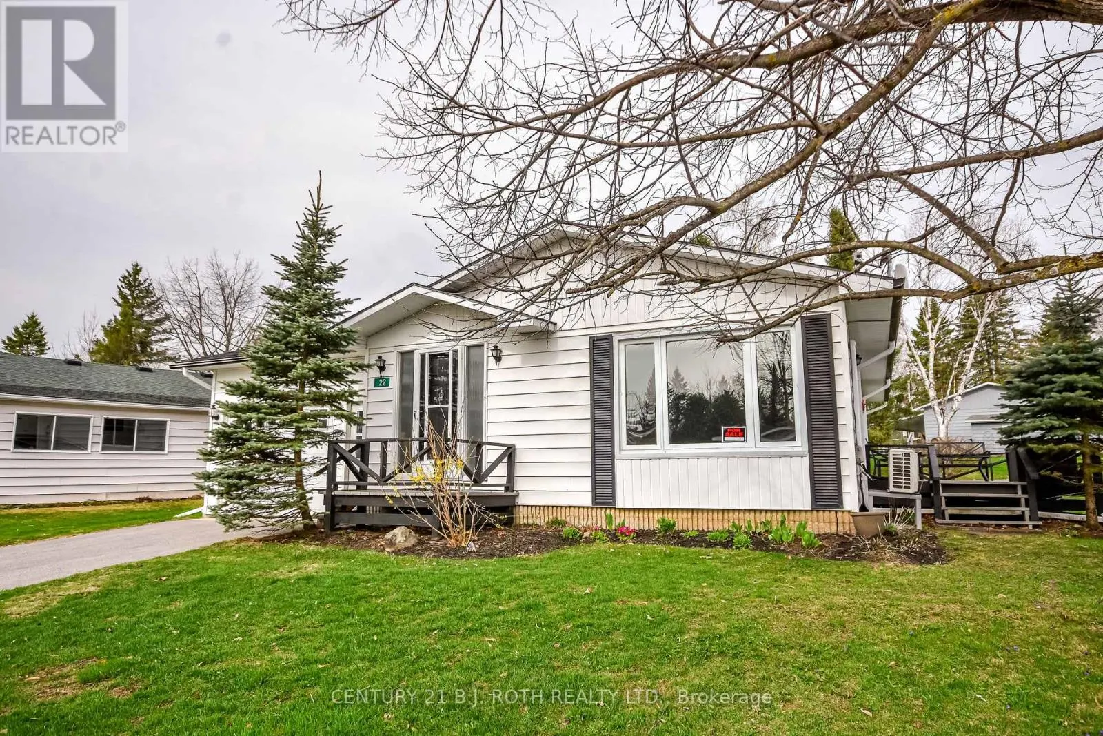 22 TAMARACK DRIVE