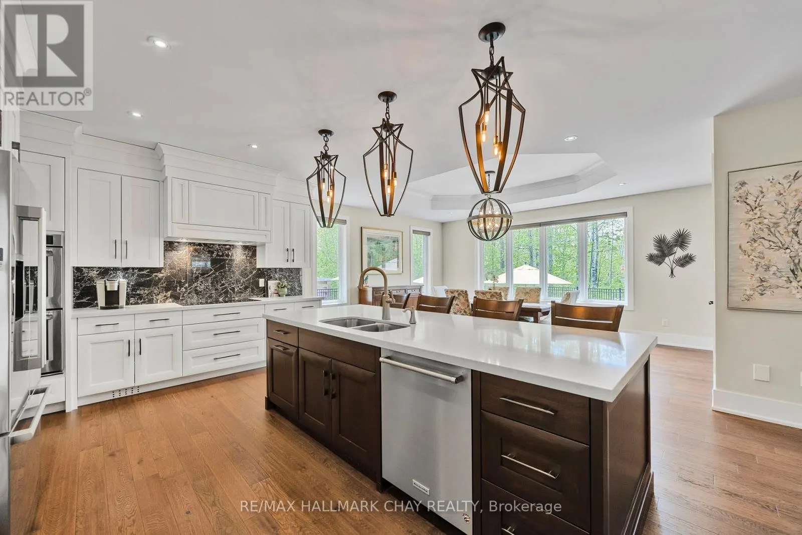 19 TIMBER WOLF TRAIL
