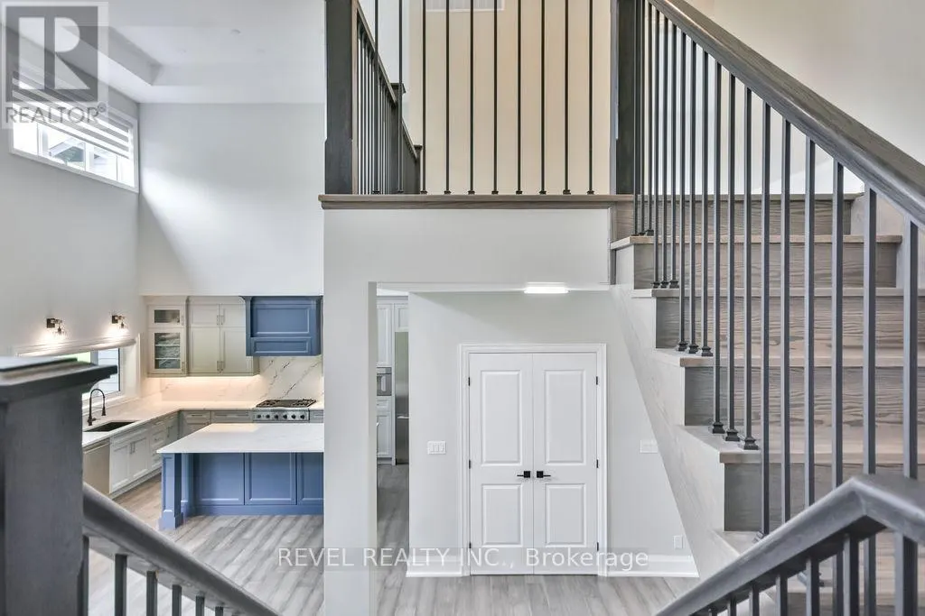 4 CLYDESDALE COURT