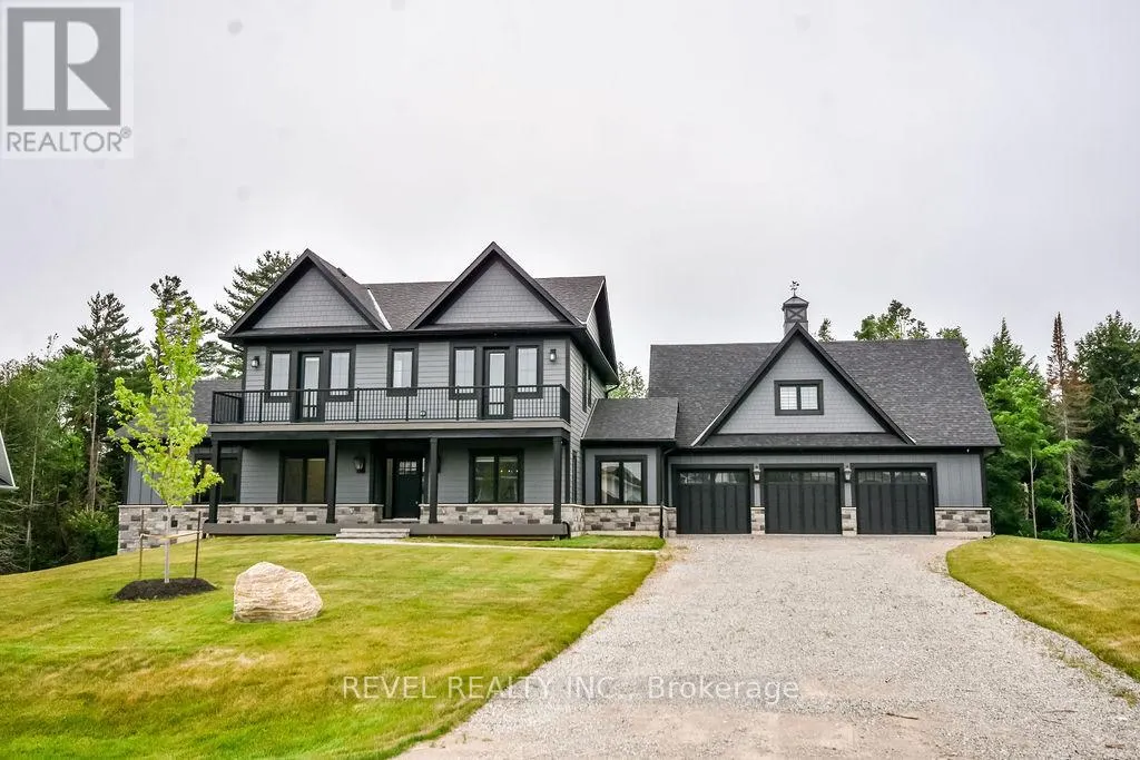 4 CLYDESDALE COURT