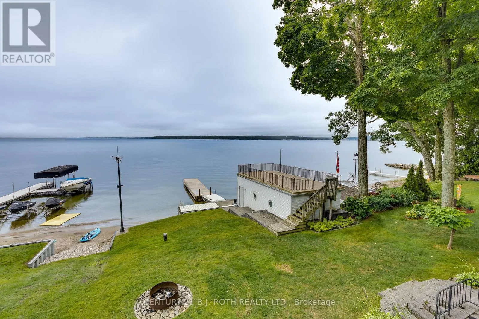 409 PHEASANT LANE