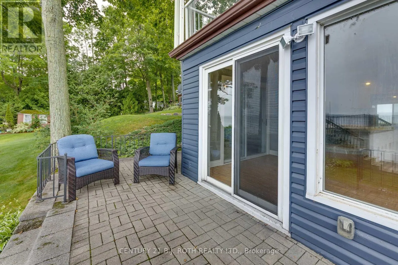 409 PHEASANT LANE