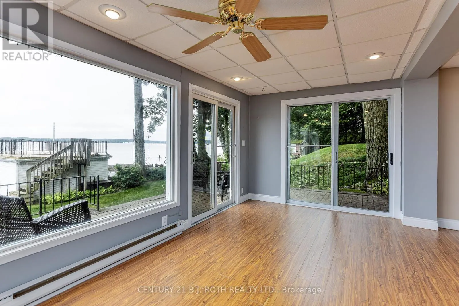 409 PHEASANT LANE