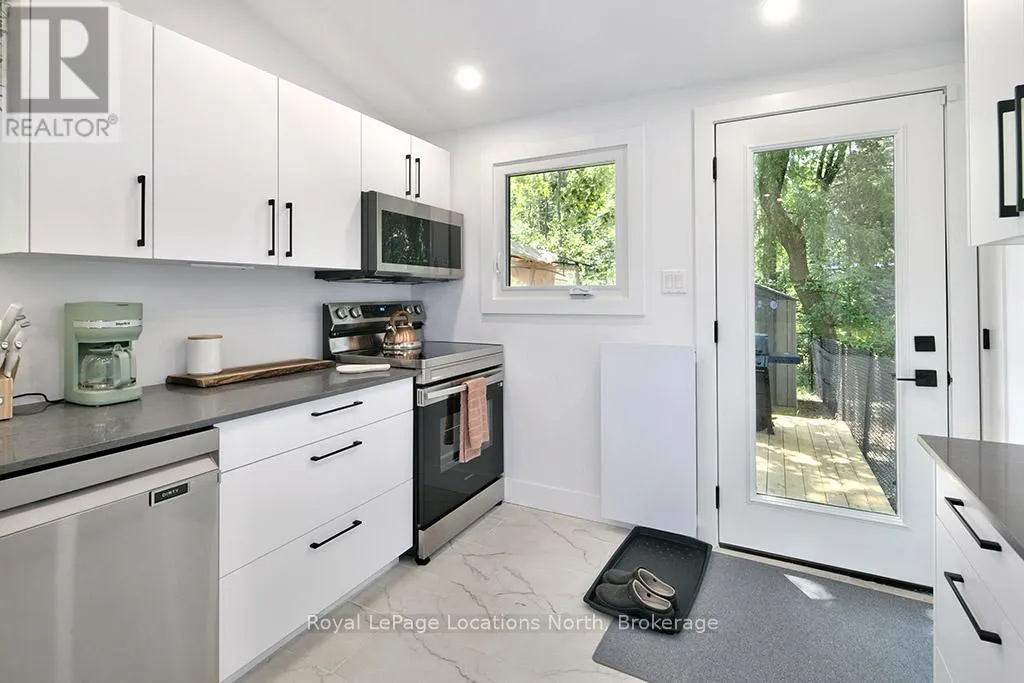 135 LONGPOINT ROAD