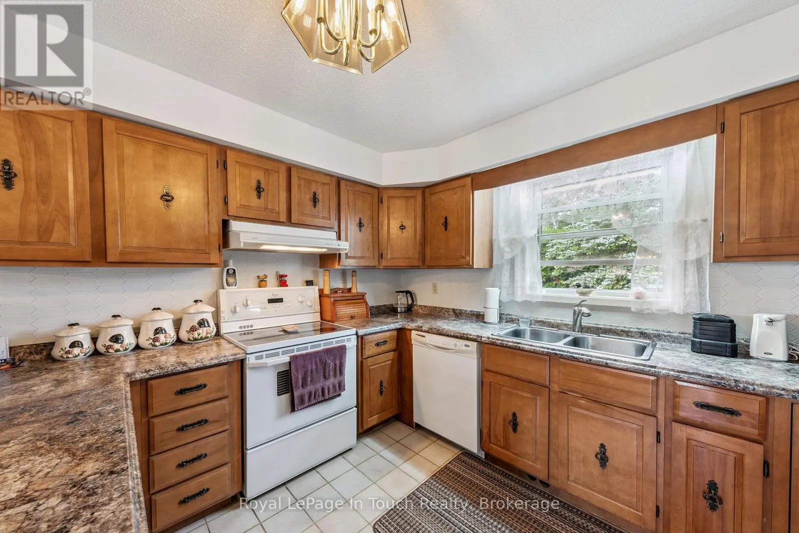 40 PAYETTE DRIVE