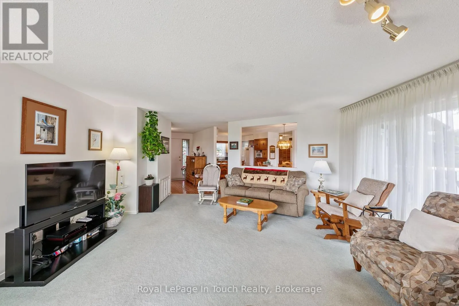 40 PAYETTE DRIVE