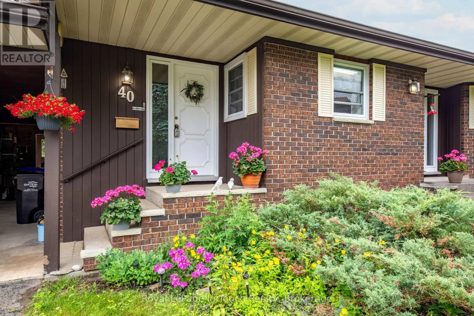 40 PAYETTE DRIVE
