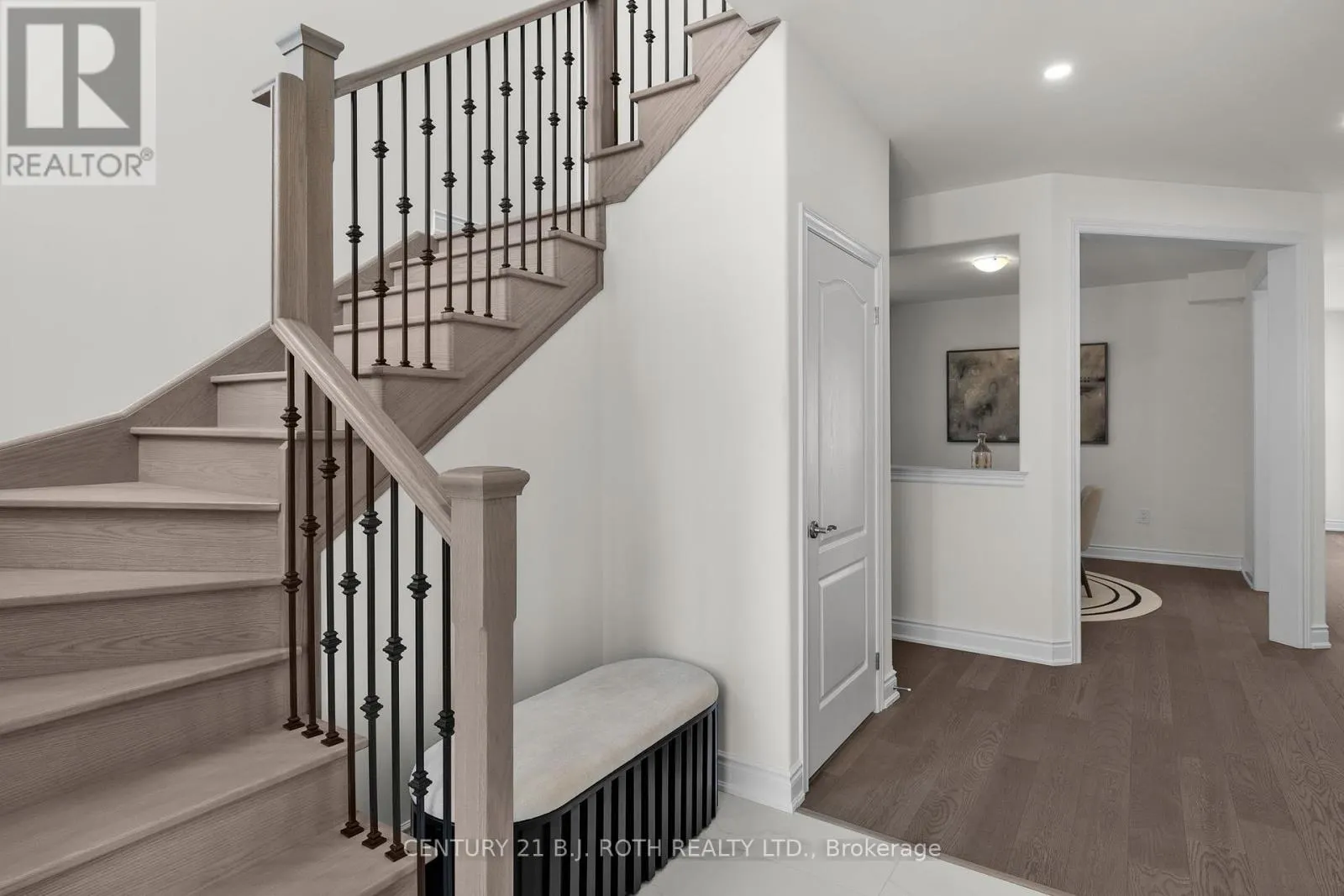 2974 MONARCH DRIVE