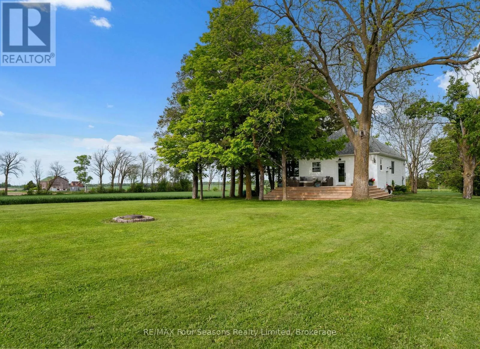 1154 FAIRGROUNDS ROAD S