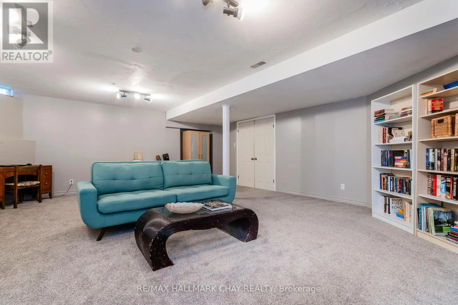 11 BUNKER PLACE