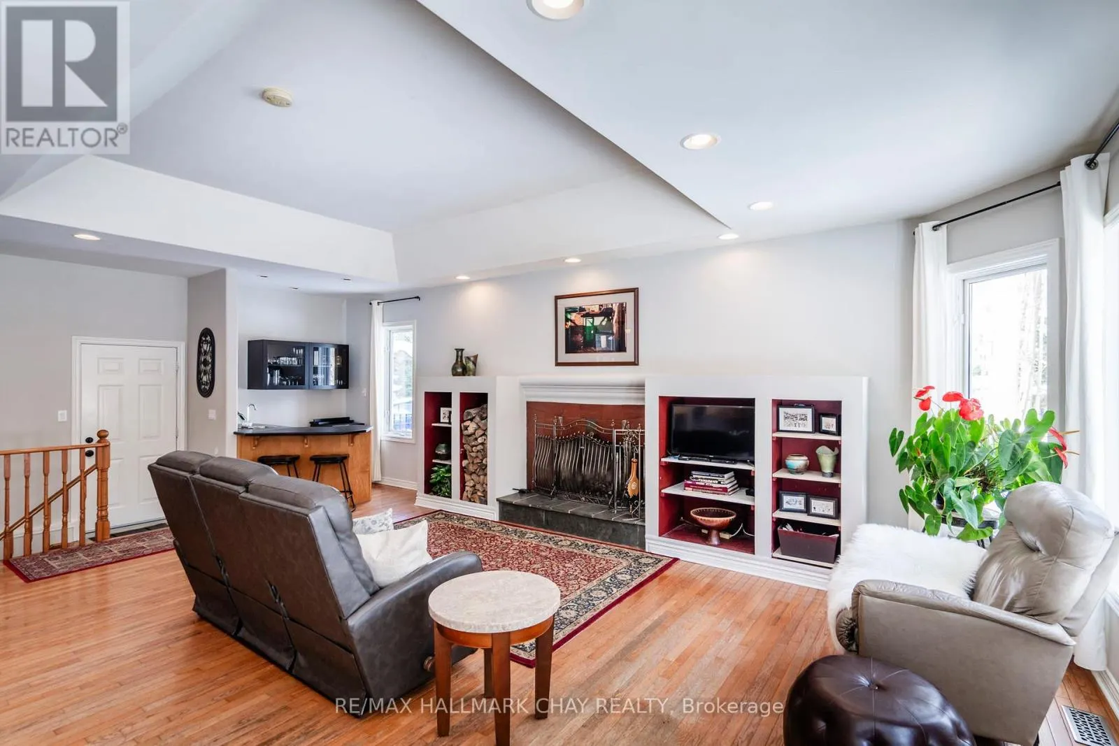 11 BUNKER PLACE