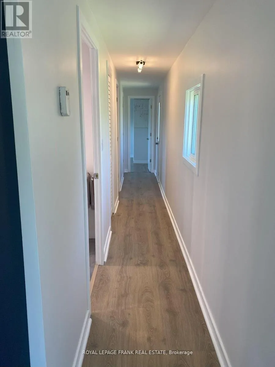 8 BENSLEY DRIVE