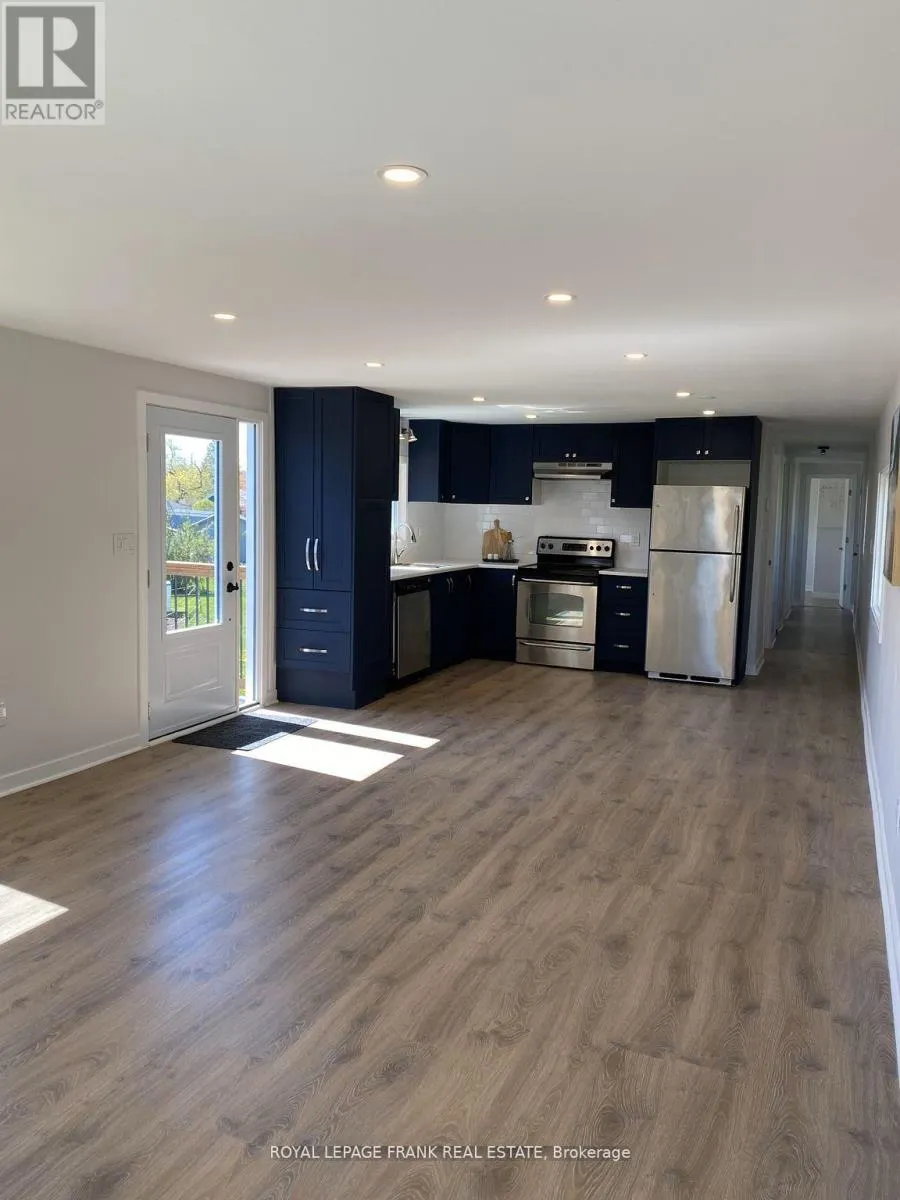 8 BENSLEY DRIVE