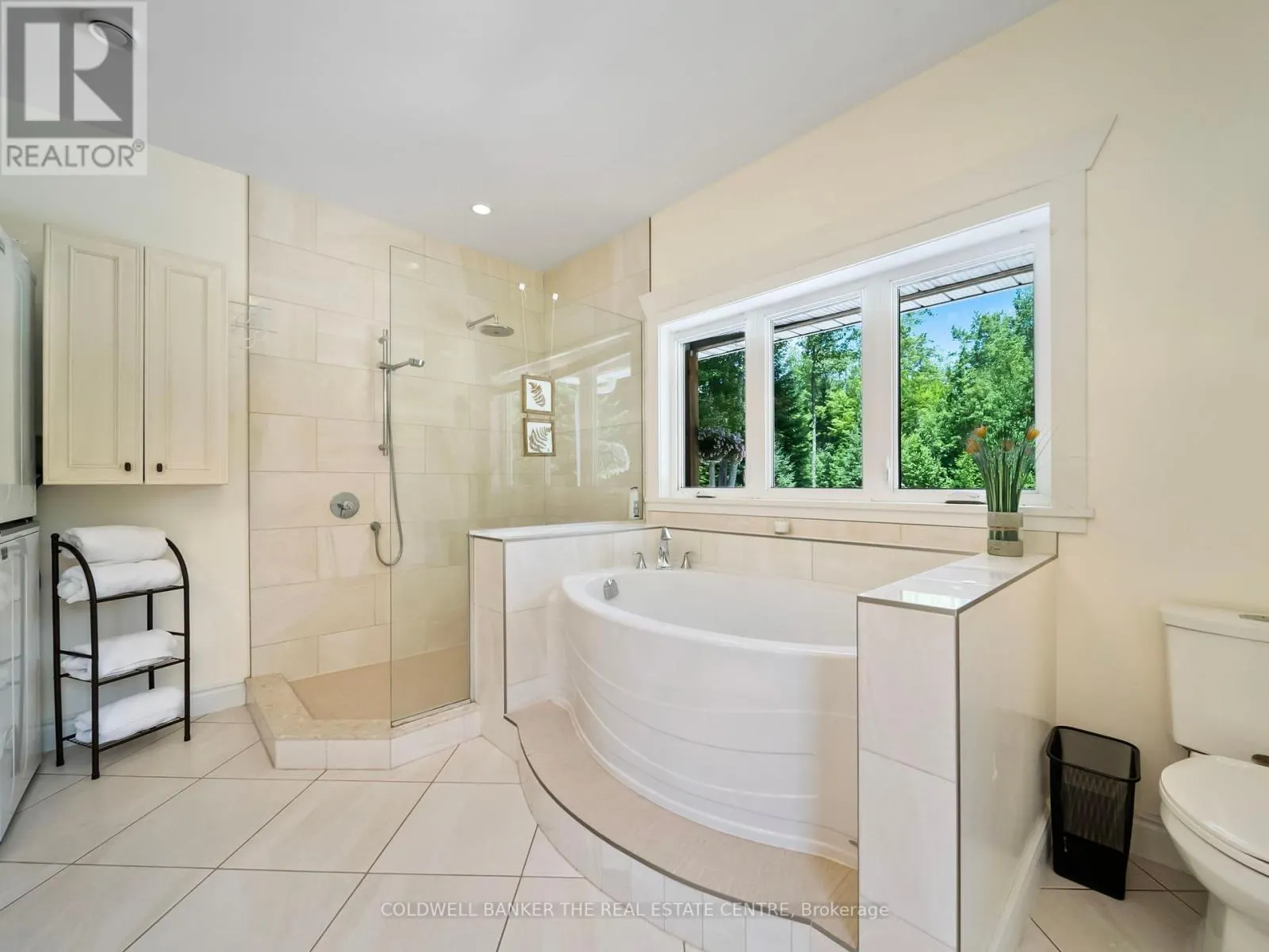 2955 PINECONE TRAIL