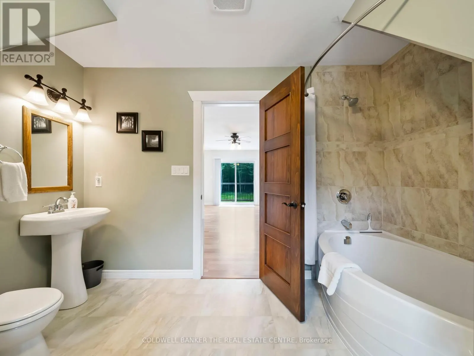 2955 PINECONE TRAIL