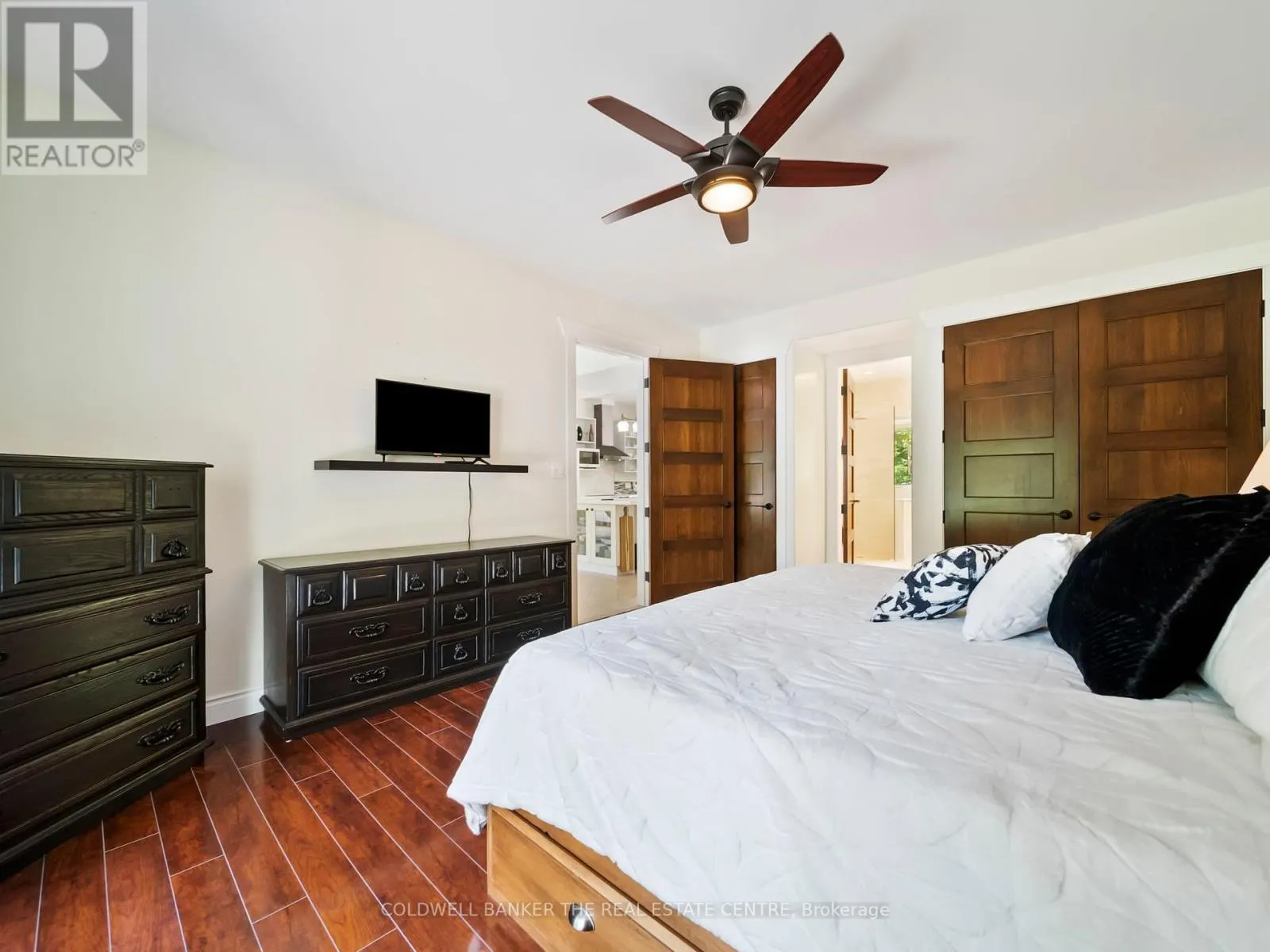 2955 PINECONE TRAIL