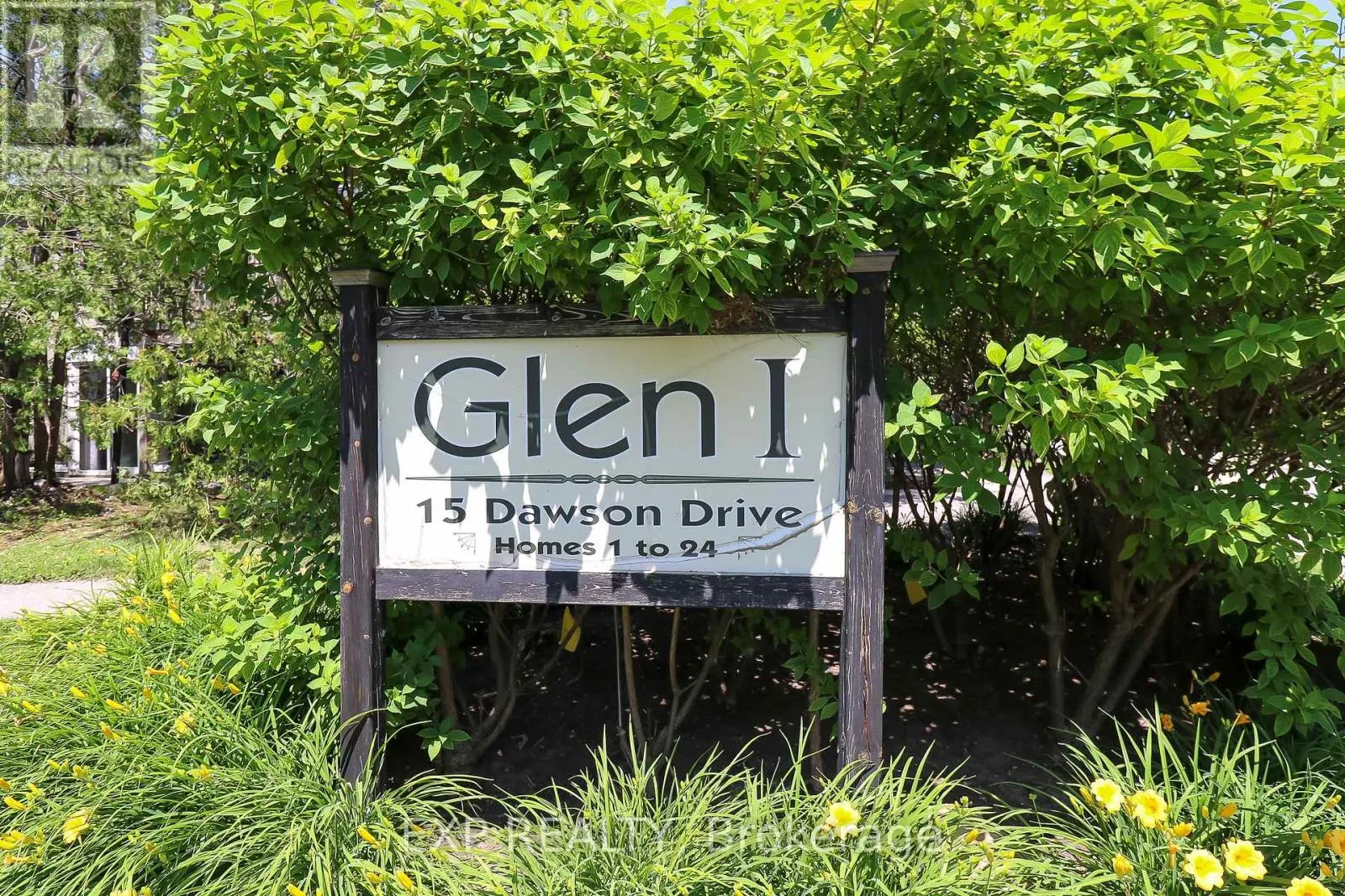 3 - 15 DAWSON DRIVE