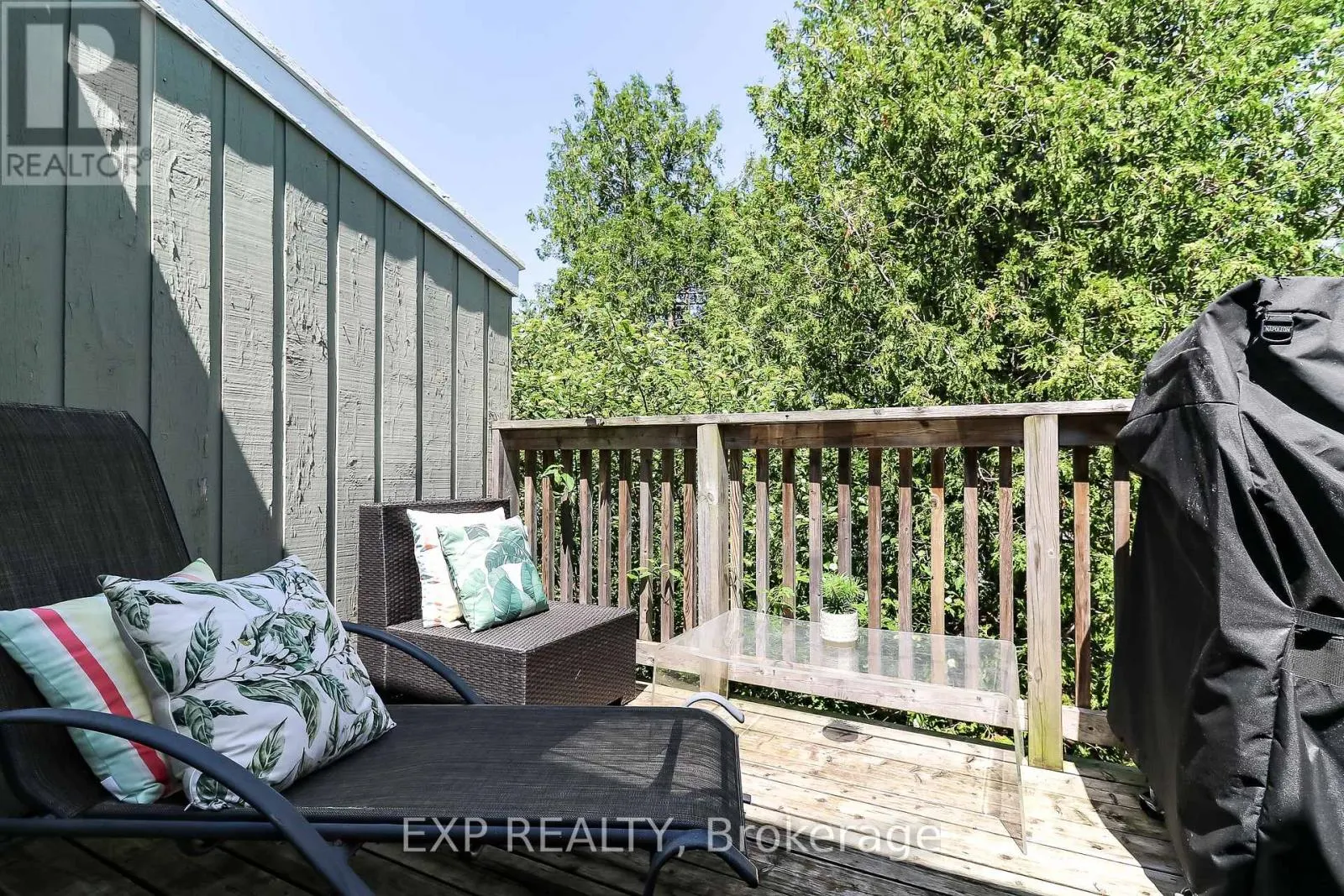 3 - 15 DAWSON DRIVE