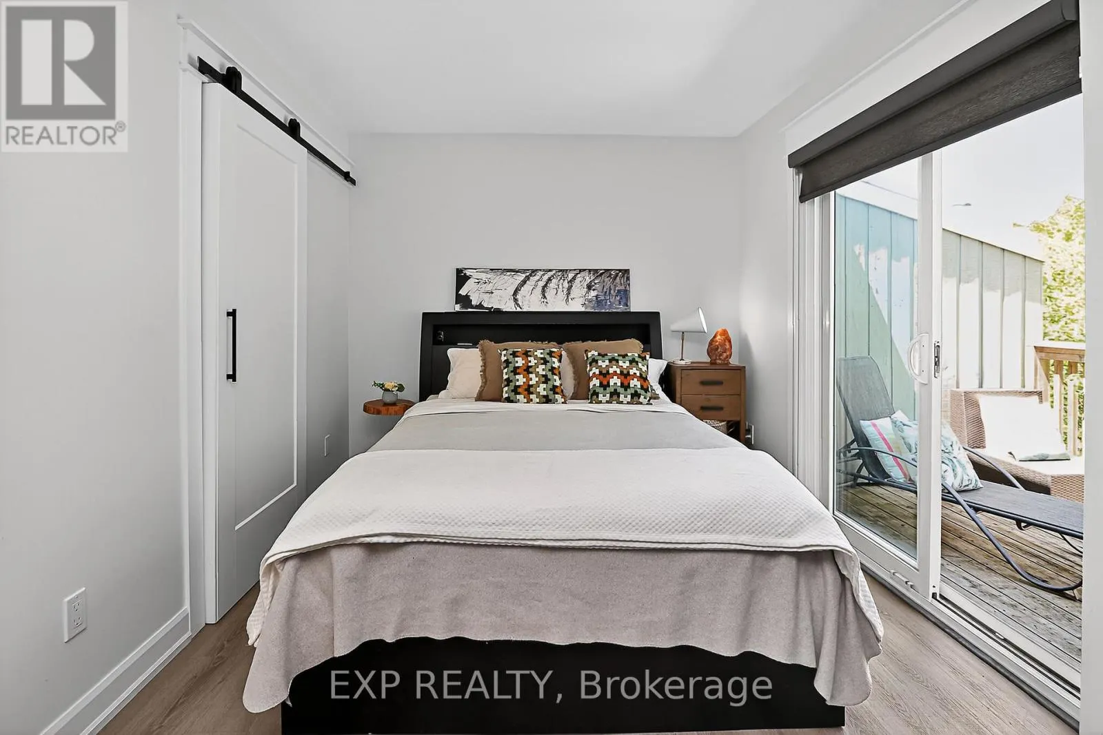 3 - 15 DAWSON DRIVE