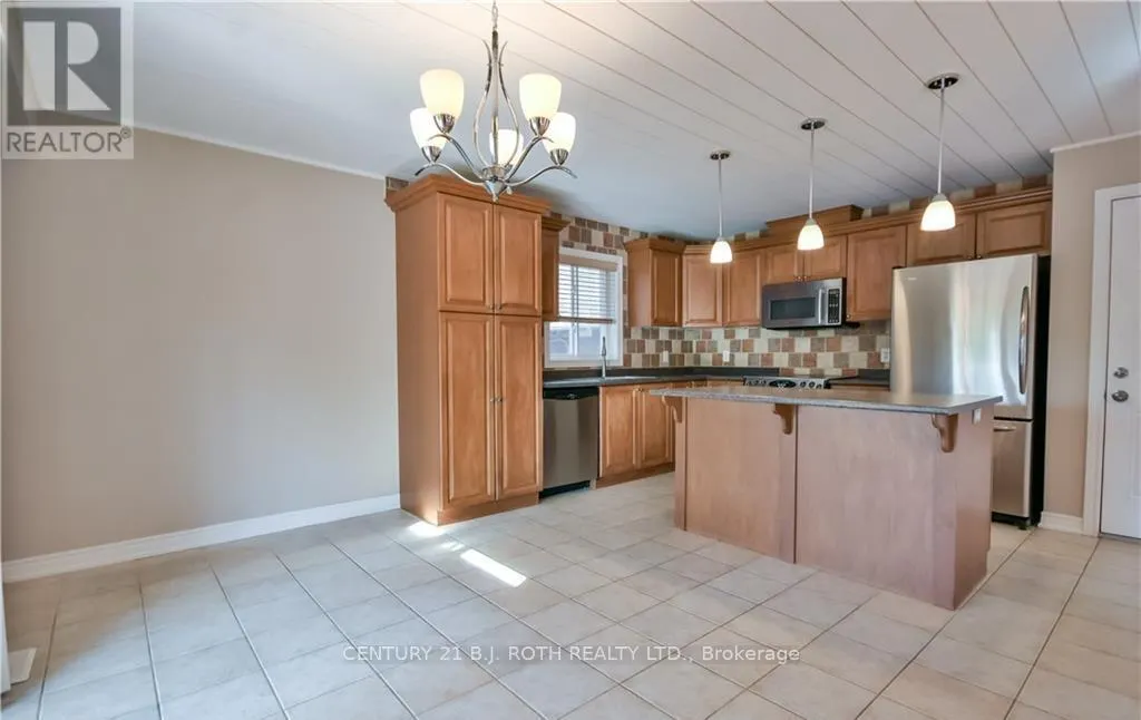 102 ATLANTIS DRIVE