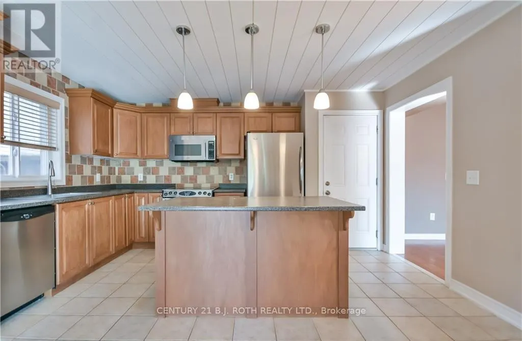 102 ATLANTIS DRIVE