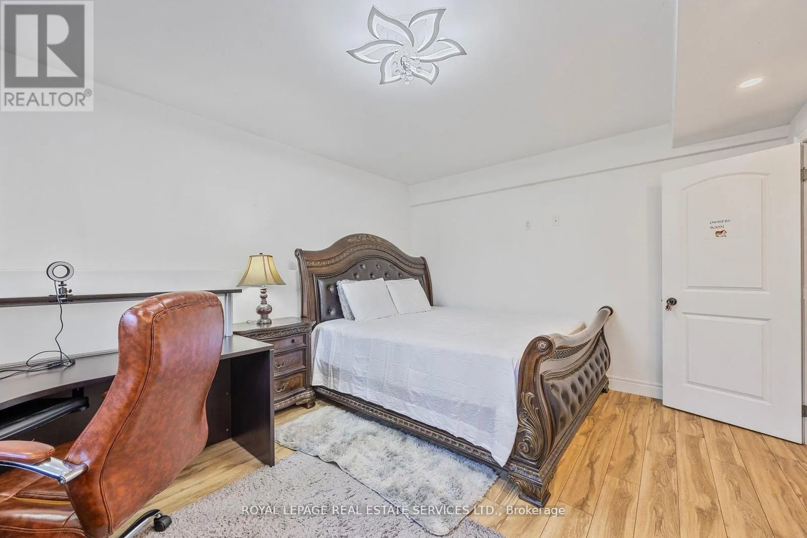 96 46TH STREET N